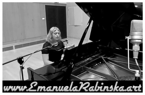 Called-angel-kompozytorka-Emanuela-Rabinska-podczas-nagrywania-utworu-muzycznego.jpg